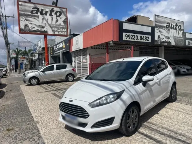 Ford Fiesta 1.5 16V Flex Mec. 5P 2015