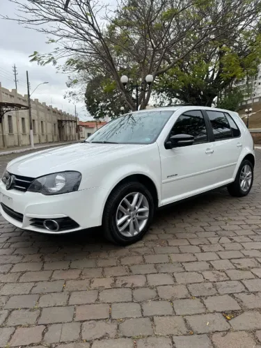 Volkswagen Golf Sportline 1.6 MI Total Flex 8V 4P 2013