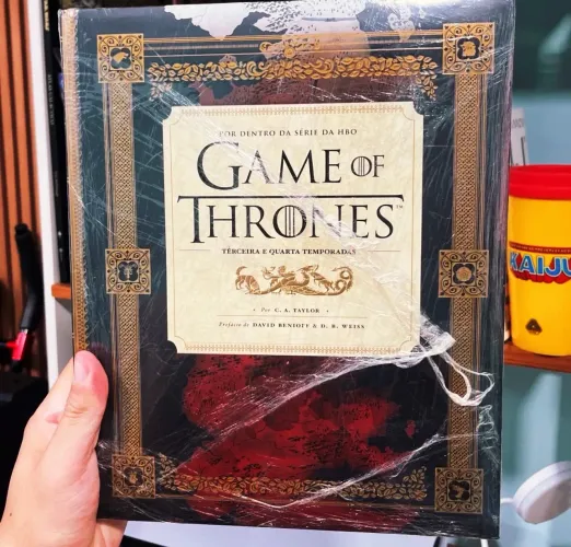 LIVRO GAME OF THRONES ORIGINAL