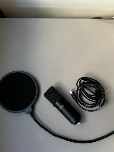 Microfone USB YOTTO com Filtro Pop e Cabo | Ótimo Estado