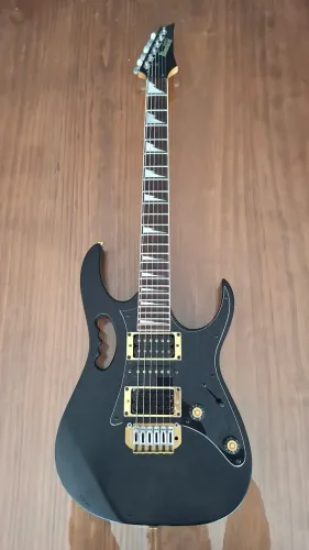 Guitarra Ibanez GRG170DX Custom