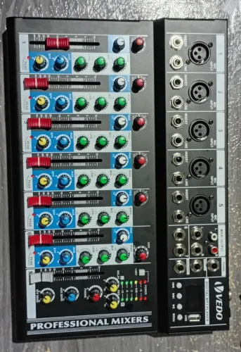 MESA DE SOM 7 CANAIS