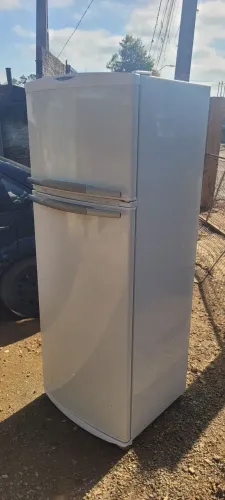?VENDOO ÓTIMA GELADEIRA BRASTEMP DUPLEX 450L SEMI NOVA NUNCA FOI MEXIDA?