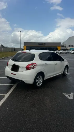 Peugeot 208 Active/active Pack 1.5 Flex 8V 5P 2015
