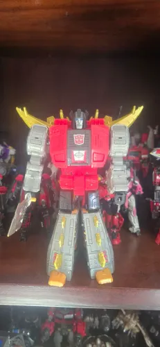 Transformers studio series 86 snarl