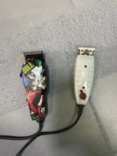 Maquininha de cabelo 
