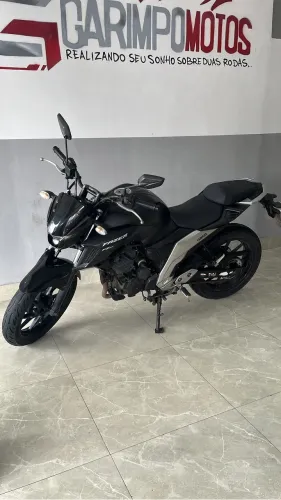 Fazer 250