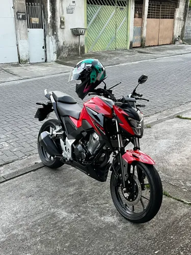 CB twister 300 23/24 8 mil km