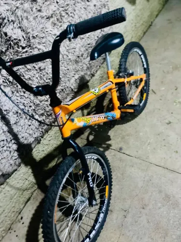 Bicicleta aro 20