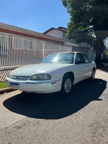 Chevrolet Lumina Lumina 1996