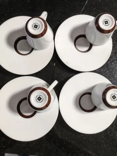 Xícaras porcelana nexpresso Andrea Rutnan