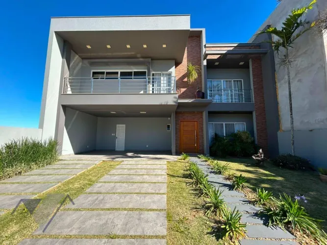 Sobrado com 5 dormitórios para alugar, 230 m² por R$ 8.080,00/mês - Cataratas - Cascavel/P