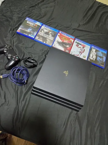 Play Station 4 Pro