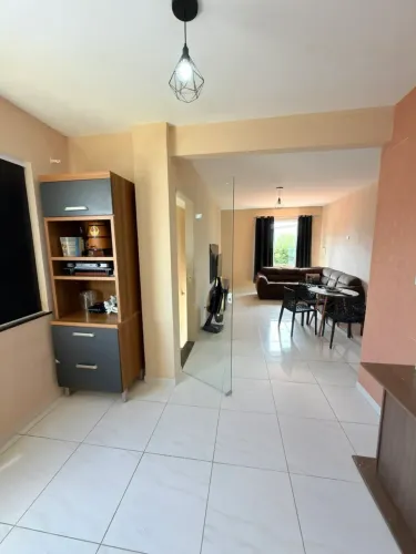 Casa Sobrado à Venda na Barra dos Coqueiros ( Residencial Por do Sol )