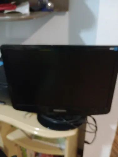Monitor 14 polegada