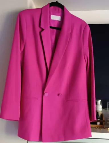 Blazer Feminino de Alfaiataria Alongado na cor Rosa. Tam 44 ( Novo)
