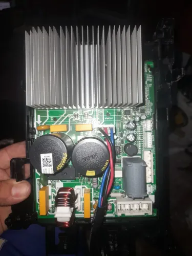 Placa Eletrônica condensadora mideia 