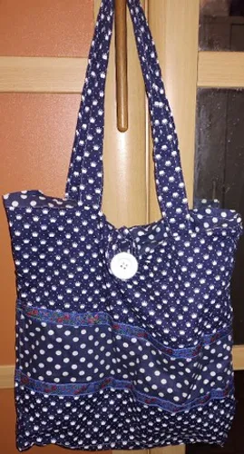 Bolsa de pano com botão