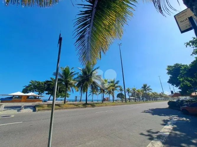 Loja Comercial Cinematográfica na Lúcio Costa à venda, 54 m² R$ 800.000 - Barra da Tijuca 