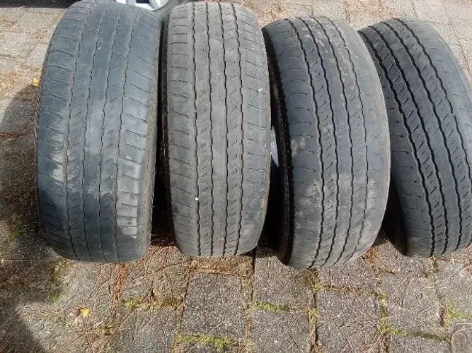 pneu 265/60r18 Bridgestone 'Dueler 