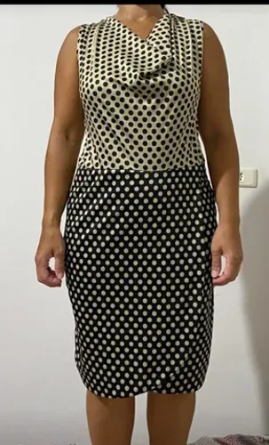 Vestido em Jersey Acetinado Poá Hiroshima 
