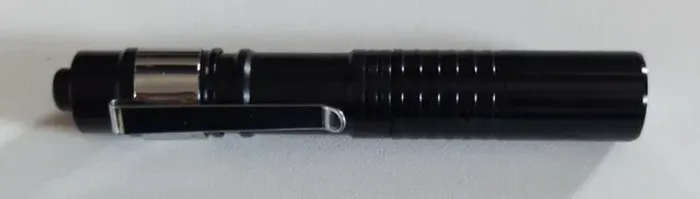 Lanterna Mini Para Colecionador Semi Nova 30