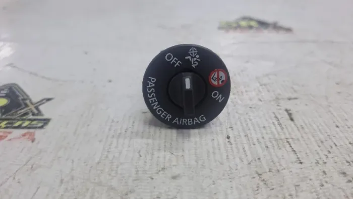 Botão Comando Desligamento Airbag Captur 