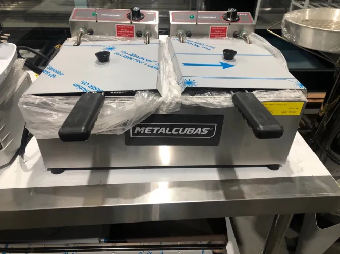 Fritador elétrico 2 cubas 10 litros 