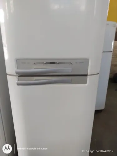 REFRIGERADOR ELECTROLUX DF 46 220V