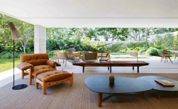 Casa de Condomínio Nova - 4 Dormitórios (Suítes) à Venda no Jardim Petrópolis - São Paulo/