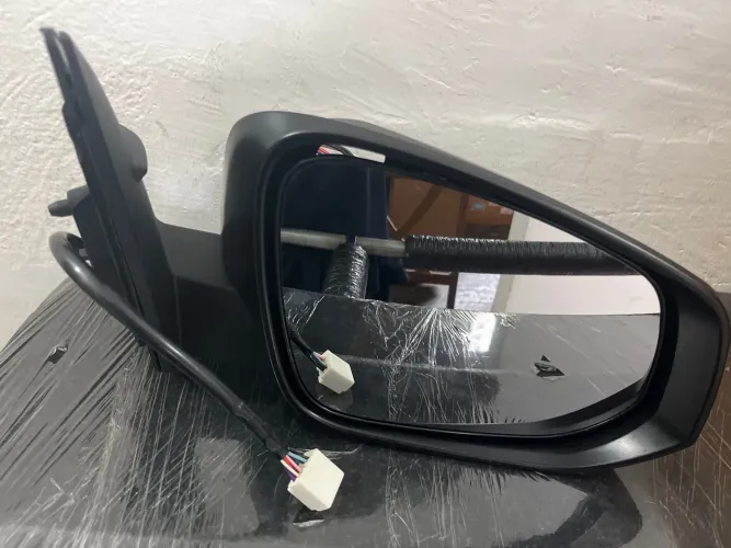 Retrovisor Toyota Rav4 2013 ate 2019 Direito elétrico com pisca Led rebatimento e desembaç