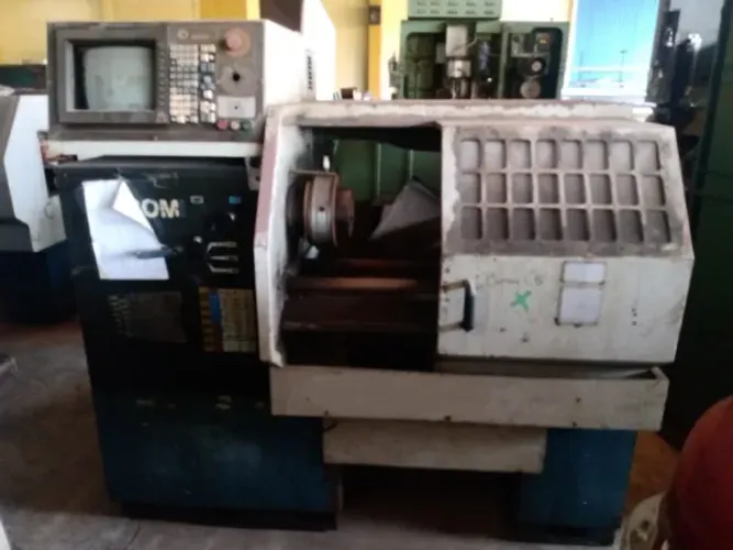 Torno cnc romi 30