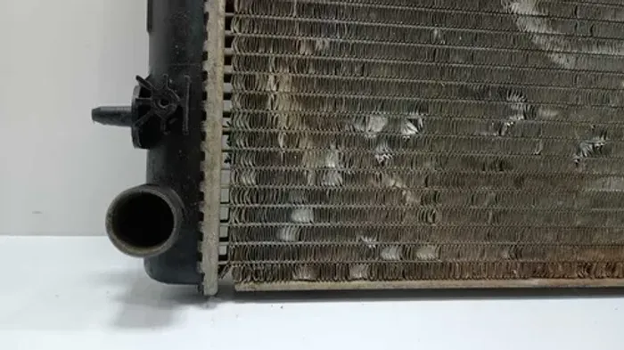 Radiador Citroen C3 1.4 8v 2003 Á 2010