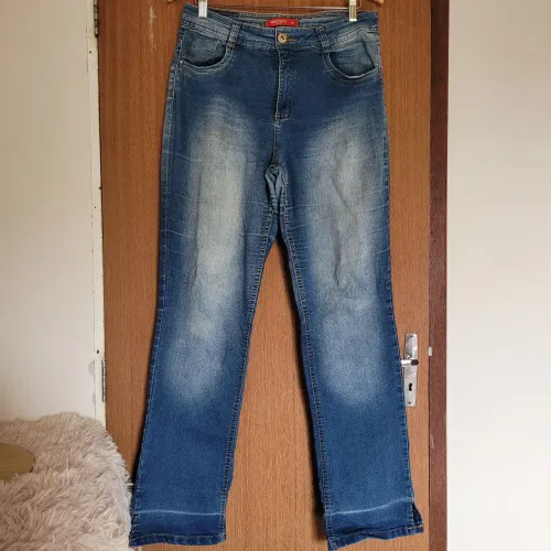 Calça jeans feminina Biotipo- Tamanho 46