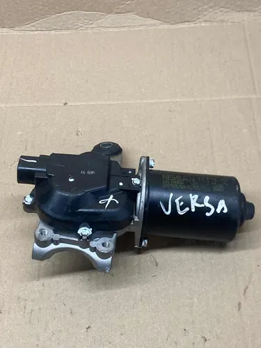 Maquina Limpador Parabrisa Nissan Versa