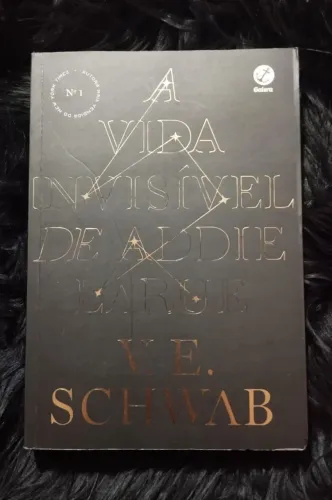 Livro A Vida Invisível De Addie Larue