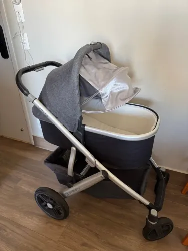 Kit Carrinho de bebê UPPAbaby Vista2 + Moisés 