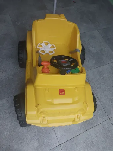 Carrinho pedal Infantil Ban JEEP bandeirantes