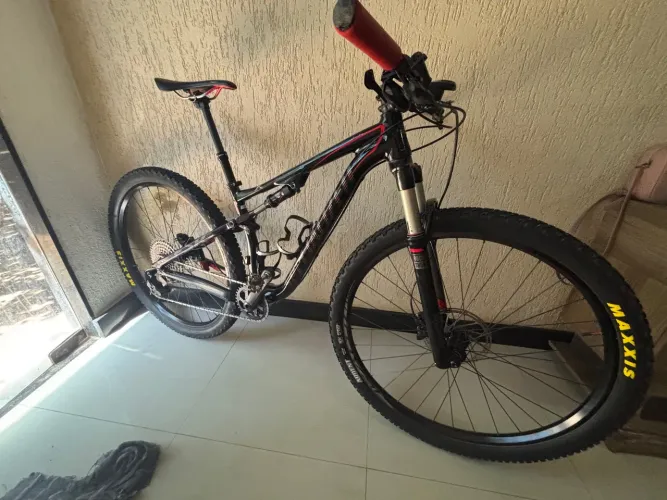 SPECIALIZED Epic 2014 tamanho 15,5 - S