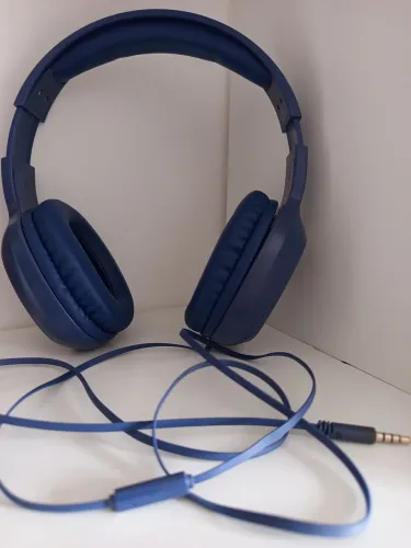 Headphone Azul com Fio
