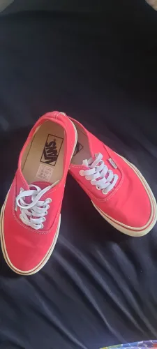 Tenis Vans vermelho 