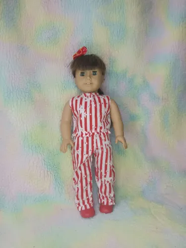 Boneca Americana com Roupa de Festa