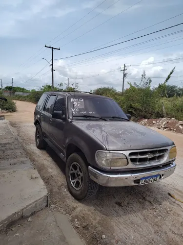 Ford Exploler v6  4x4 