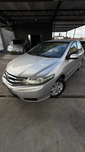 Honda City Sedan LX 1.5 Flex 16V 4P Aut. 2013