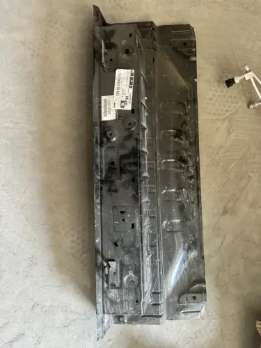Painel Traseiro Mitsubishi Eclipse Cross Ano 2019 2020 2021 5281a595