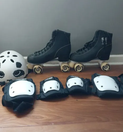 Conjunto de patins, tamanho 40