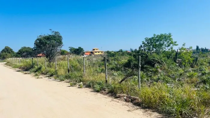 Terreno à venda, 600 m² por R$ 120.000,00 - Balneario Praia Seca - Araruama/RJ