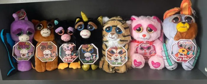 Lote com 8 Feisty Pets - Originais e Importados