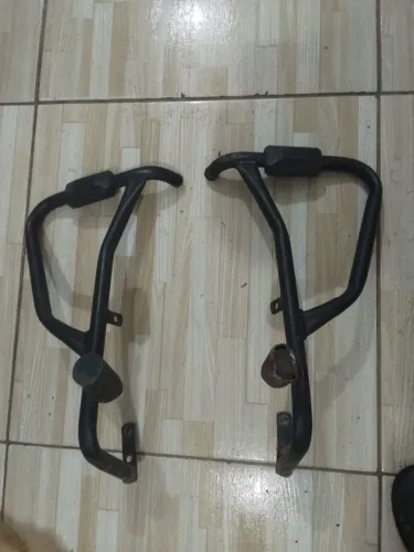 Vendo protetores de carenagens p Bros ou Shineray 