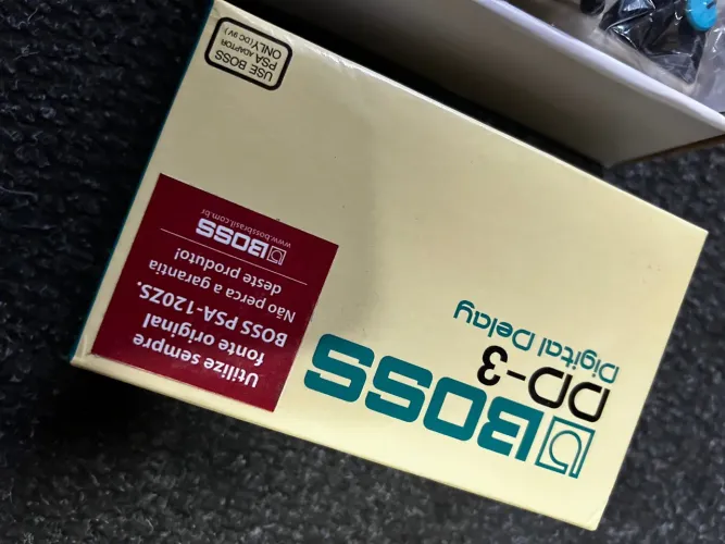 Pedal Digital Delay Boss DD3